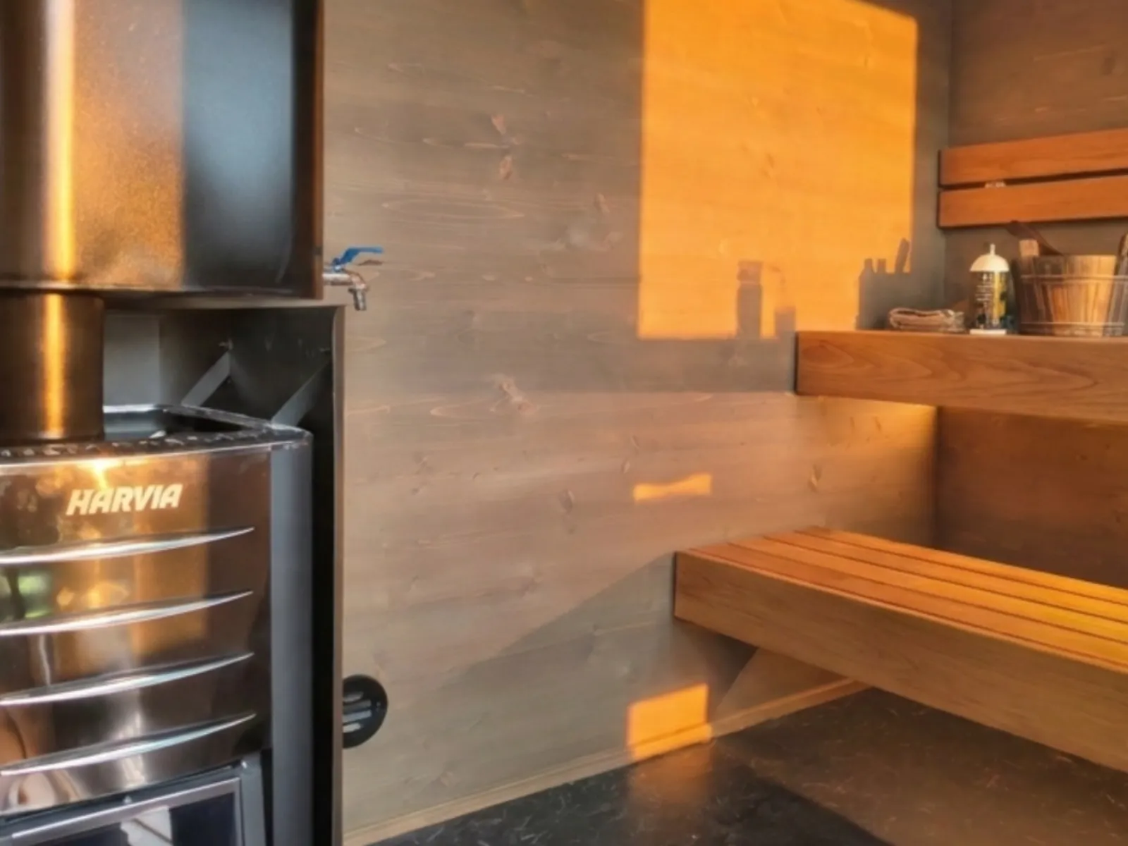 lapelland-sauna-xs-harvia-wood-stove